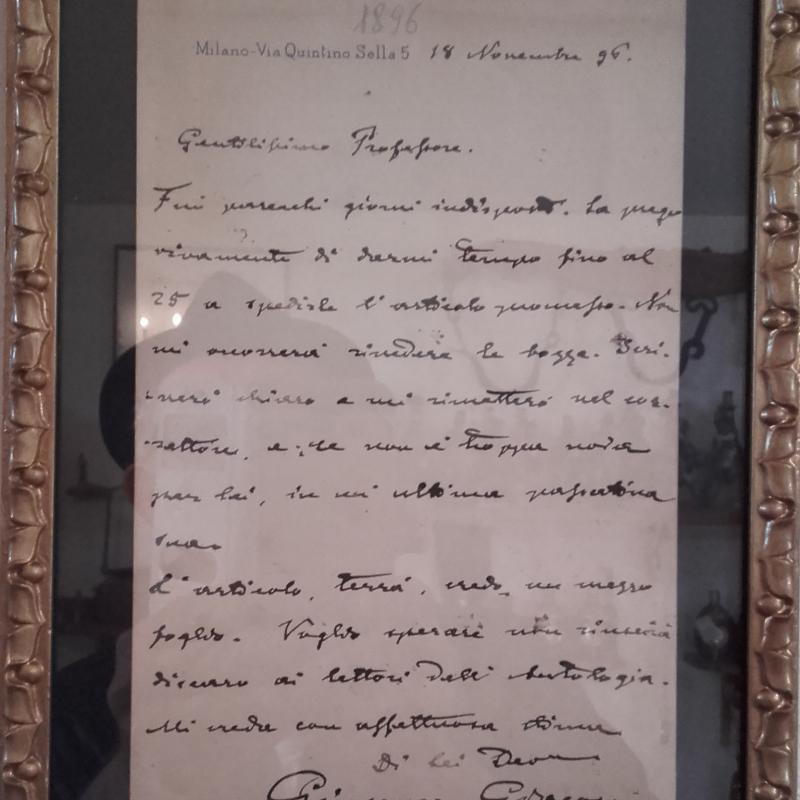 Archivio de L’Avanti: una lettera di Giacosa (foto Fiorindo).